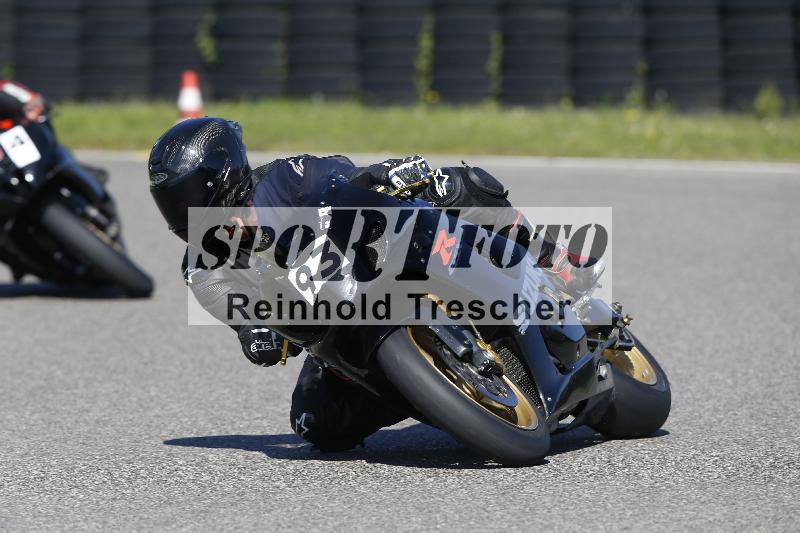 /Archiv-2025/55 20.09.2025 Speer Racing ADR/Gruppe weiß/93